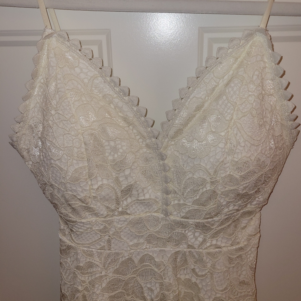 Laced cream dess